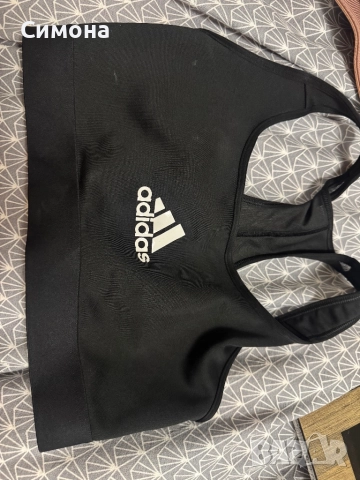 Спортни сутиени adidas, снимка 4 - Корсети, бюстиета, топове - 52381953