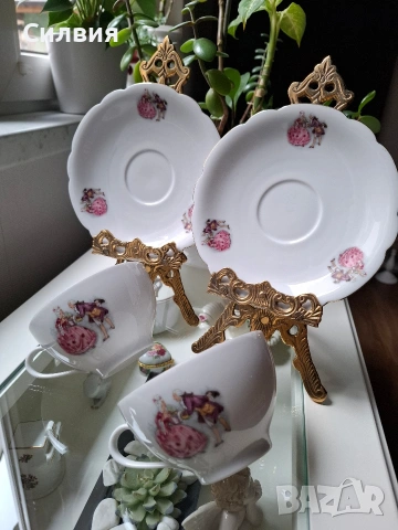 Красив комплект от чаши с чинийки , снимка 2 - Чаши - 53426484