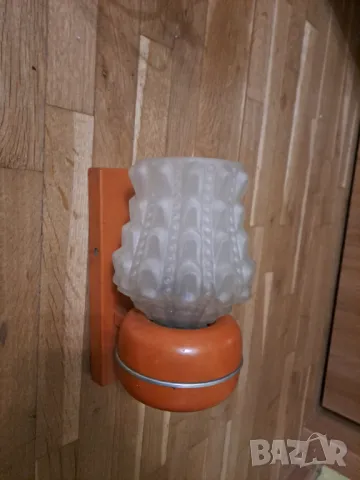 Лампа за стена аплик 