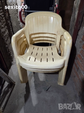 Градински PVC столове 4бр