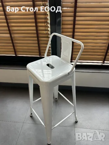 Бял метален Бар Стол с облегалка , снимка 5 - Столове - 46947921