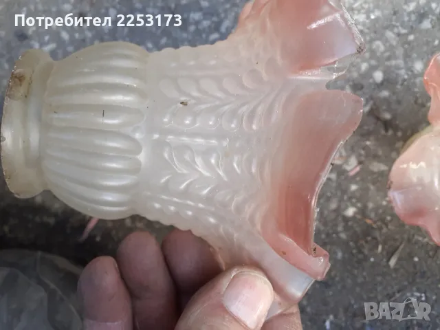 Две стъкла за полилей лот, снимка 2 - Лампи за таван - 48004599