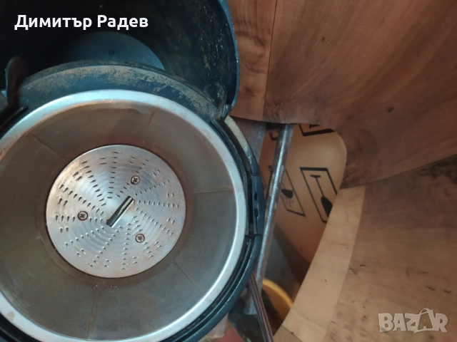 СОКОИЗТИСКВАЧКА НА ПЛОДОВЕ И ЗЕЛЕНЧУЦИ DAEWOO DPJ225R 1000W ВТОР. УПОТР. 50 ЛВ, снимка 4 - Аксесоари за кухня - 52237510