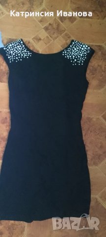 Страхотни рокли и гащеризони за повод,рокля Каrl Lagerfeld