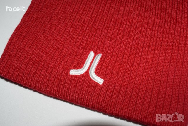 WESC -  SVERKER BEANI - Страхотна 100% ориг. шведска зимна шапка , снимка 3 - Шапки - 43929996