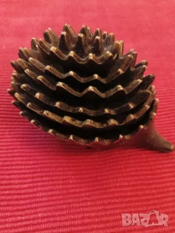 Стари дизайнерски пепелници, Таралежи в стил Валтер Босе. 