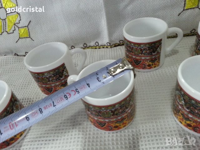 Френски аркопал чашки за кафе  кашмир , снимка 4 - Антикварни и старинни предмети - 40462759
