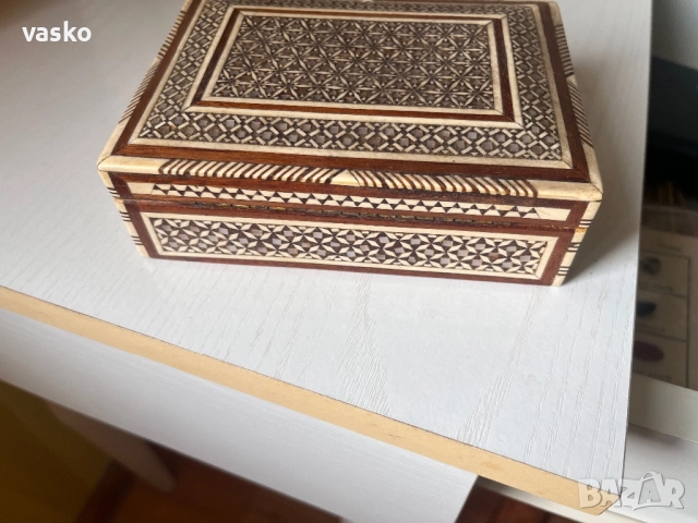 Стара дървена кутия, снимка 4 - Декорация за дома - 52902940