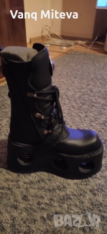 New Rock -кубинки, снимка 2 - Дамски боти - 52851572