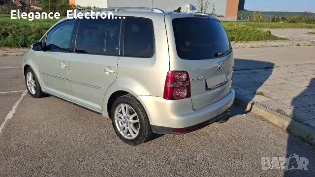 Vw Touran 1.9 TDi 105к.с High - Line, снимка 5 - Автомобили и джипове - 45818317