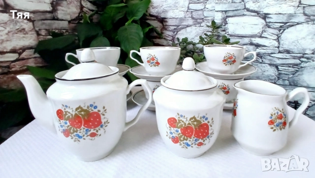 Руски порцелан сервиз за чай , снимка 8 - Сервизи - 51794376