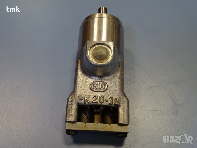 Хидравлична винтова помпа SIG PK20-3N serew pump medium pressure, снимка 2 - Резервни части за машини - 43986831