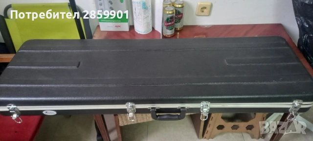 Продава се твърд куфар за китара Factor 🎸, снимка 2 - Китари - 53193280