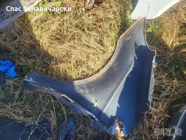 Продавам калници и преден капак за мерцедес vaneo, снимка 3 - Части - 47904153