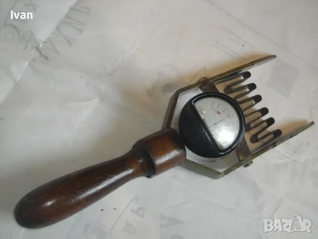 НЕМСКА РЪЧНА ТОВАРНА ВИЛКА 3V СТАРО КАЧЕСТВО ОТЛИЧНО РАБОТНО СЪСТОЯНИЕ ТЕСТЕР КИСЕЛИННИ АКУМУЛАТОРИ, снимка 5 - Други инструменти - 48140309