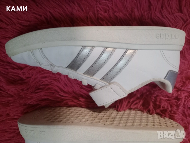 ADIDAS маратонки 33-34н, снимка 7 - Детски маратонки - 52437285