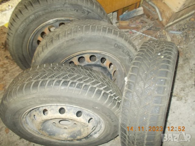 Зимни гуми на джанти за Фиат, снимка 2 - Гуми и джанти - 43015752