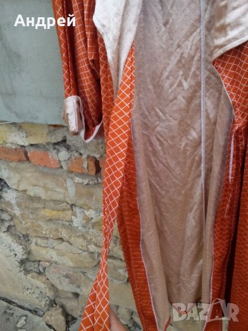Стар дамски халат, снимка 6 - Други ценни предмети - 28733863