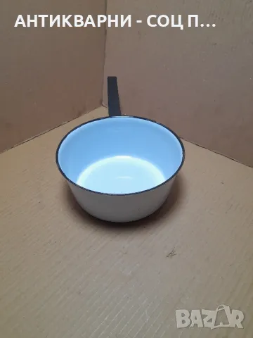 Соц Стара Емайлирана Касерола., снимка 3 - Антикварни и старинни предмети - 48870547