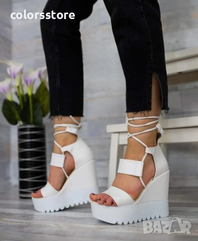 Сандали на платформа - бяла кожа - 312