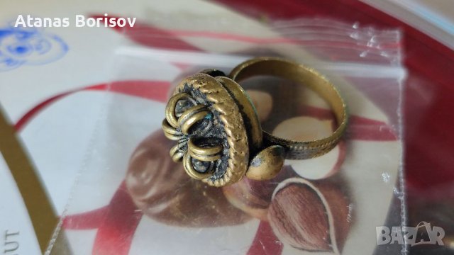 Възрожденски пръстен 19век., снимка 2 - Антикварни и старинни предмети - 38125925