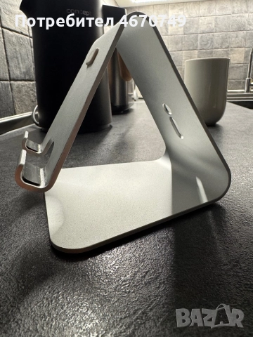 Поставка за телефон или таблет , снимка 2 - Селфи стикове, аксесоари - 52677150