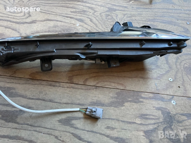 Дясна дневна светлина. Lexus IS. Лексус ИС. 2013-16г. , снимка 3 - Части - 52246205