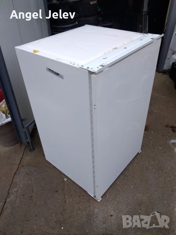 малък хладилник с камера, снимка 8 - Хладилници - 38826353