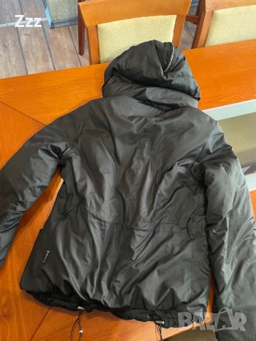 Дамско оригинално яке Armani, снимка 5 - Якета - 43808088