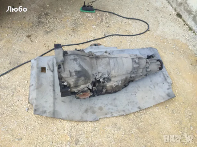 Автоматична скоростна кутия автомат с код HKG KGW за Ауди А6 ц6 4ф 3.0тди Audi A6 4f 3.0tdi zf 6hp19