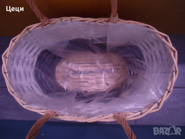 Кошница за подаръци, снимка 2 - Декорация за дома - 52591597