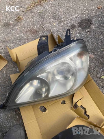 Ляв фар за Мерцедес/Mercedes ML W163, снимка 2 - Части - 48005188