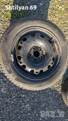 Зимни гуми Ханкок с джанти за Фолксваген Поло 2010г., снимка 2 - Гуми и джанти - 52812891