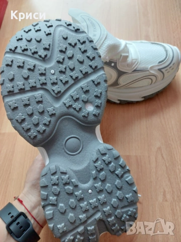 Мъжки маратонки 39 номер [25.5см], снимка 5 - Кецове - 53245718