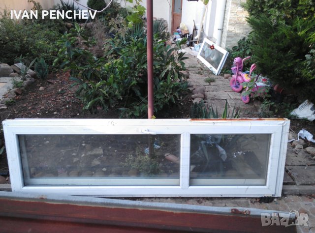 Продавам  2 БРОЯ стъклени врати висока алуминиева дограмас изолационна рамка - каса !!!