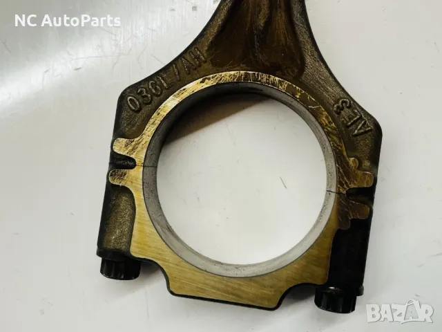 Биела за Audi Ауди А3 VW Golf MK5 8P1 1.6 FSI 115 коня BLF 036LAH 2008, снимка 4 - Части - 50190506