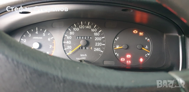 Toyota Carina 1.6XLi, снимка 3 - Автомобили и джипове - 53430929