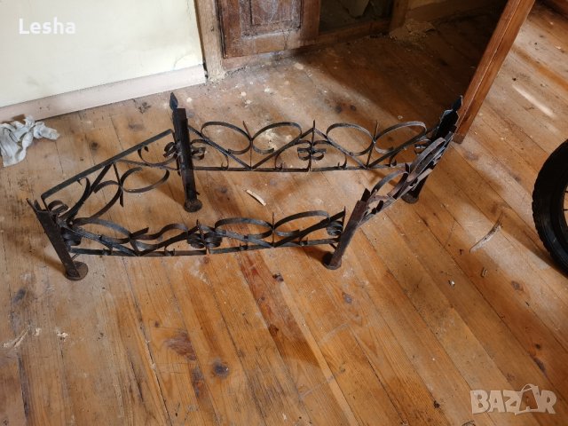 Поставка за дърва от ковано  желязо , снимка 2 - Други стоки за дома - 43400771