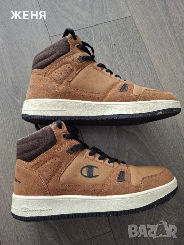 Високи маратонки, снимка 2 - Детски маратонки - 51940020