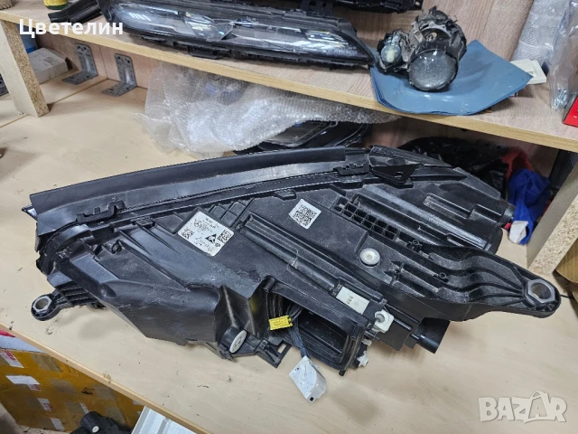 Десен фар Mercedes GLE W167 Multibeam desen far мерцедес 167 мултибим, снимка 7 - Части - 51241918