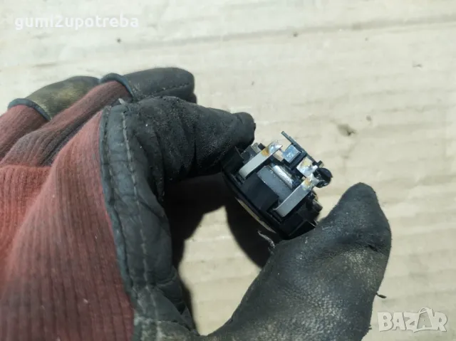 Пищялка за Врата Mercedes E class W211 4Matic Tmodel 2008 320CDI, снимка 5 - Части - 47357727