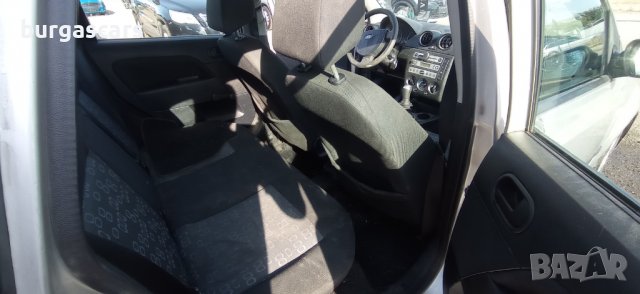 Ford Fiesta 1.3-75к.с. бензин 2005г на части, снимка 10 - Автомобили и джипове - 37876573