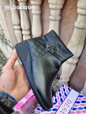 Дамски боти вата