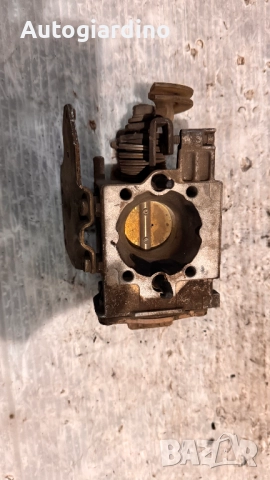 Дроселова Клапа за Renault Clio 1997 - 3435201597, снимка 2 - Части - 52930754