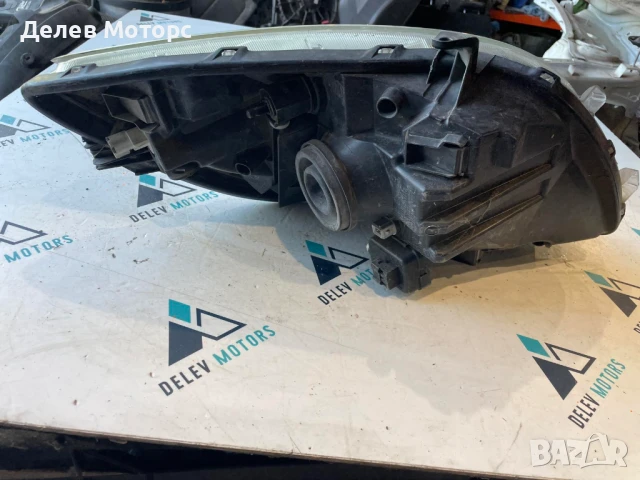 Фар десен за Toyota Yaris 81130-0D120, 2006-2011г., Тойота Ярис, снимка 4 - Части - 50820083