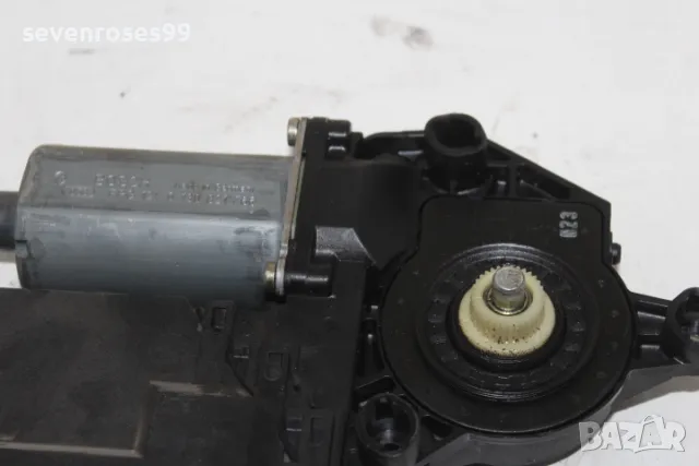 Мотор стъкло предно дясно Пежо 307 св комби 2002 1.6i Peugeot 307SW 9634457480, снимка 5 - Части - 48246368
