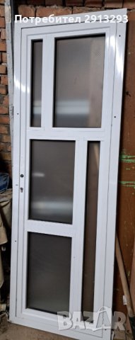 Алуминиева врата с орнаментно стъкло, снимка 1