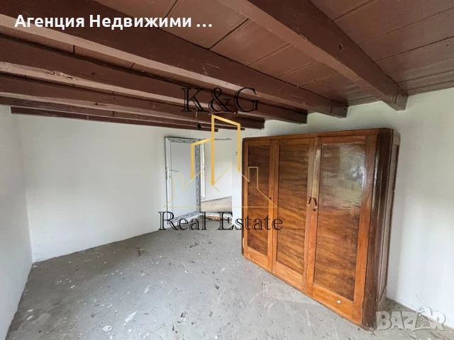 Двуетажна къща в с. Балкански , снимка 6 - Къщи - 40241222