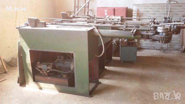 Тръбоогъвна машина 