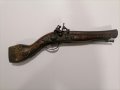 Стар кремъчен пистолет , снимка 1 - Антикварни и старинни предмети - 39965335